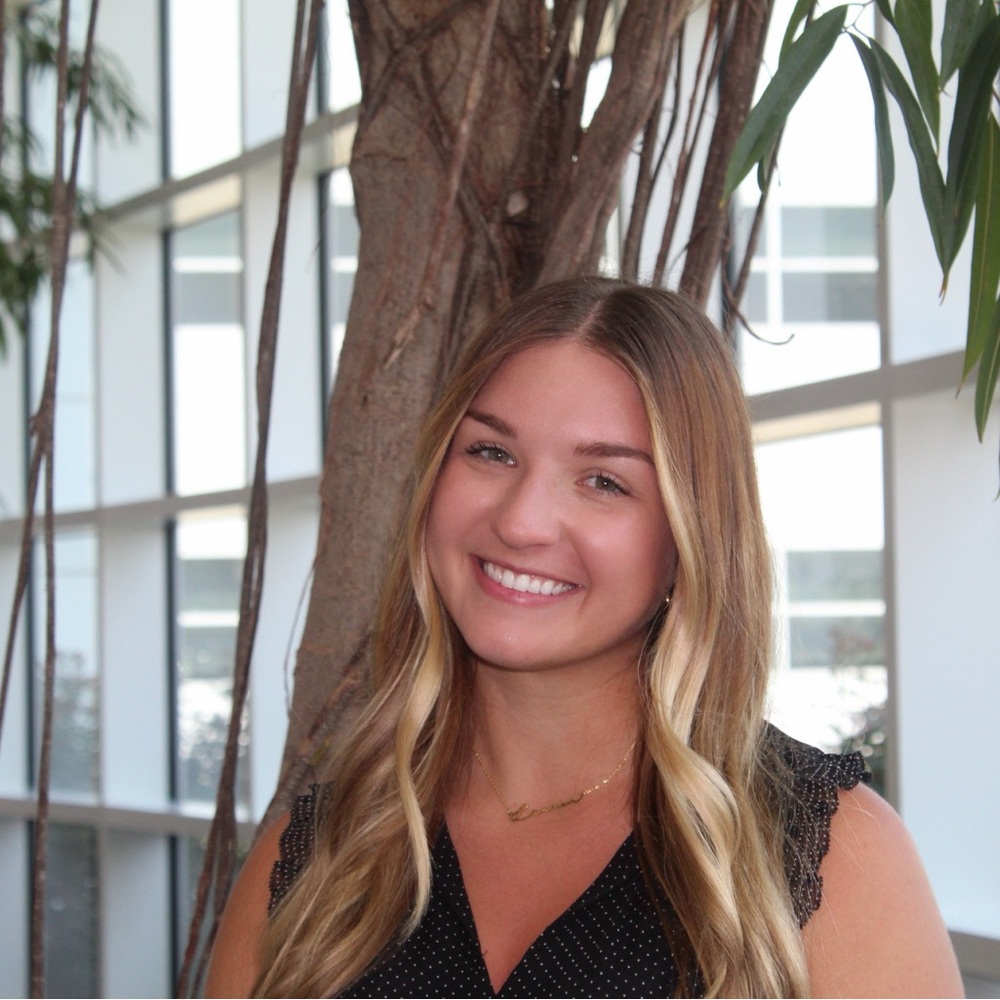 Meet your Posher, Lauren